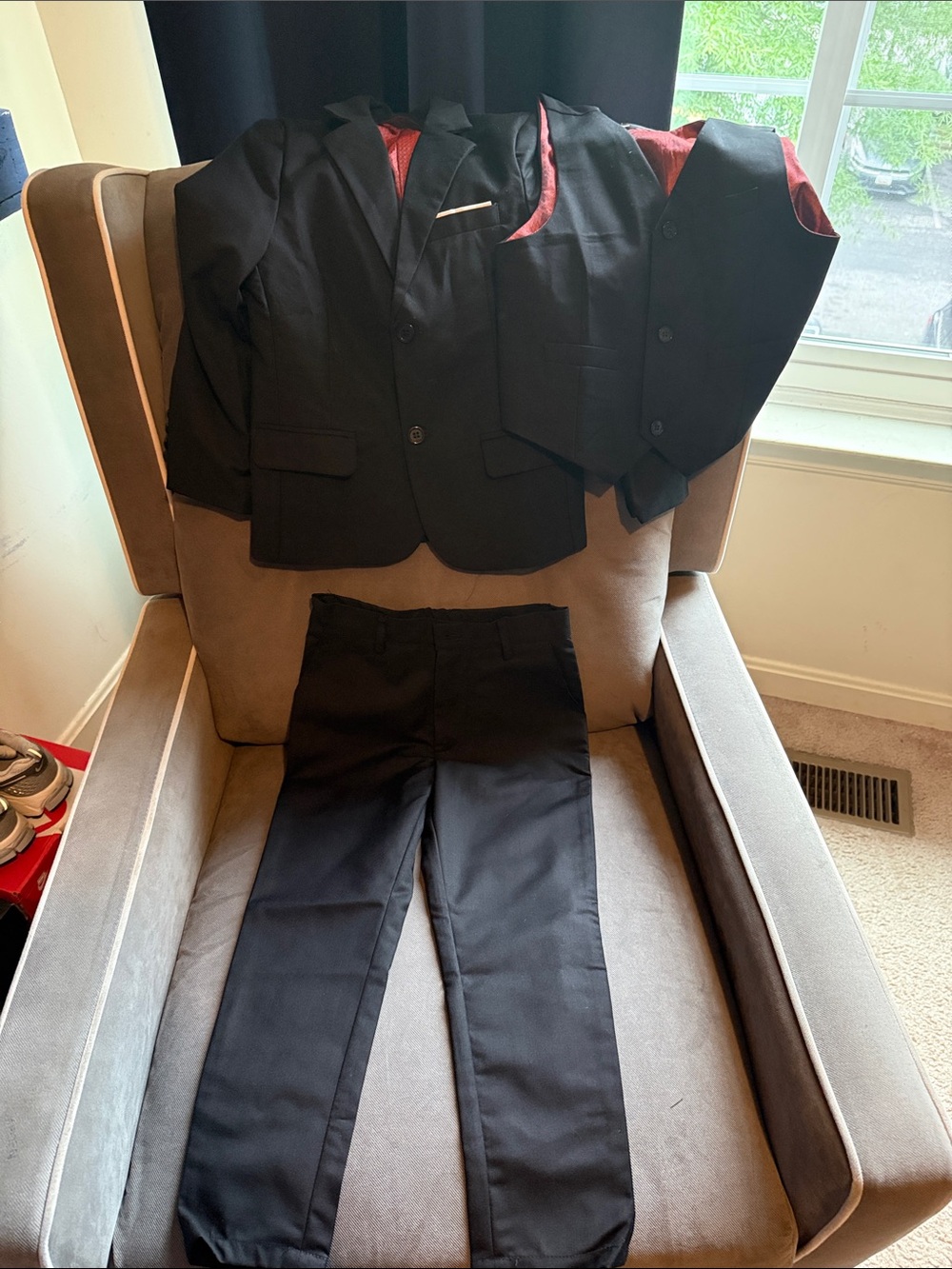 Amazon Boys Black Suit Set with Red Lining